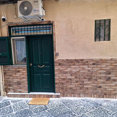 Casa Vacanza Alessandra Villa Napoli Esterno foto